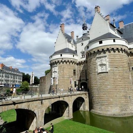 Grande Chambre Independante, Charme, Calme Sur Jardin, Nantes Centre, Acces Prive Par Escalier De L'Immeuble, Sdb & Wc Prives, 10 Minutes Gare Et Palais Des Congres Buitenkant foto